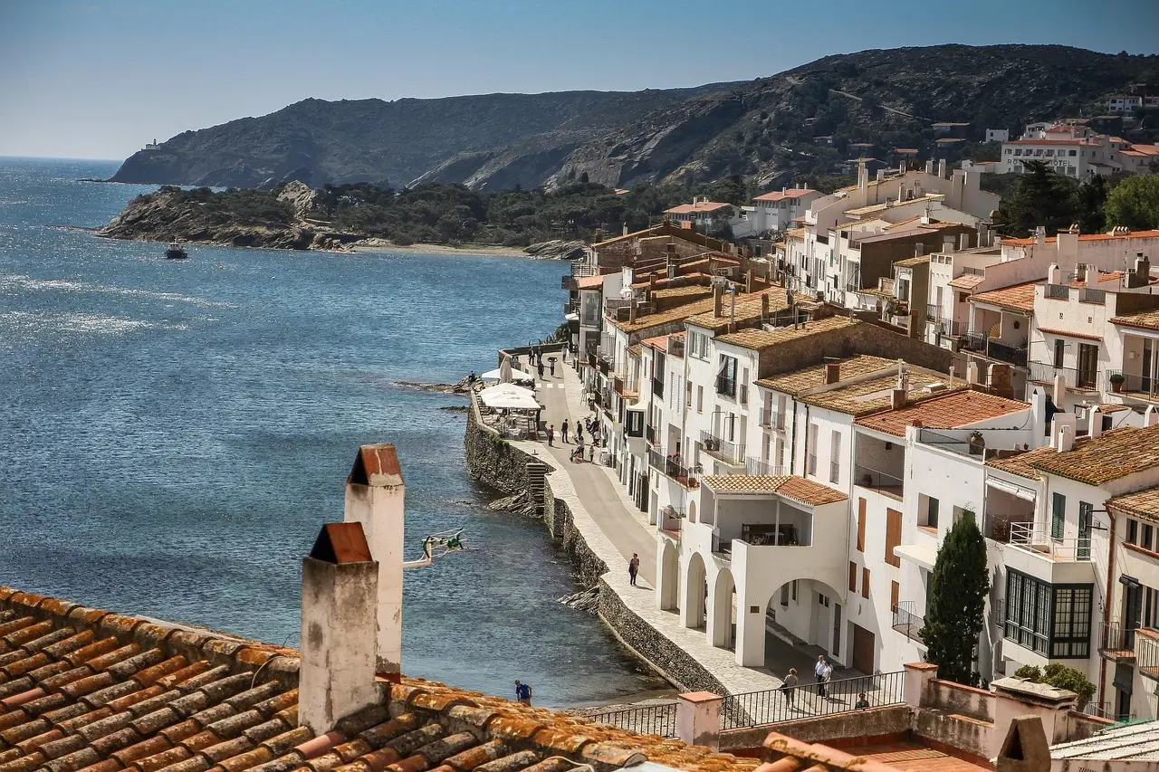 Sådan parkerer du billigt i centrum af Cadaqués