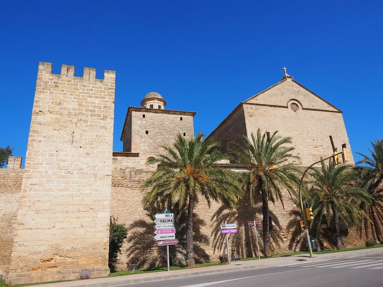 Komplet guide til Sant Pere de Galligants-klostret